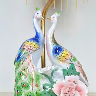 ĐÈN BÀN TRANG TRÍ NHÀ CỬA CAO CẤP - CHIM CÔNG